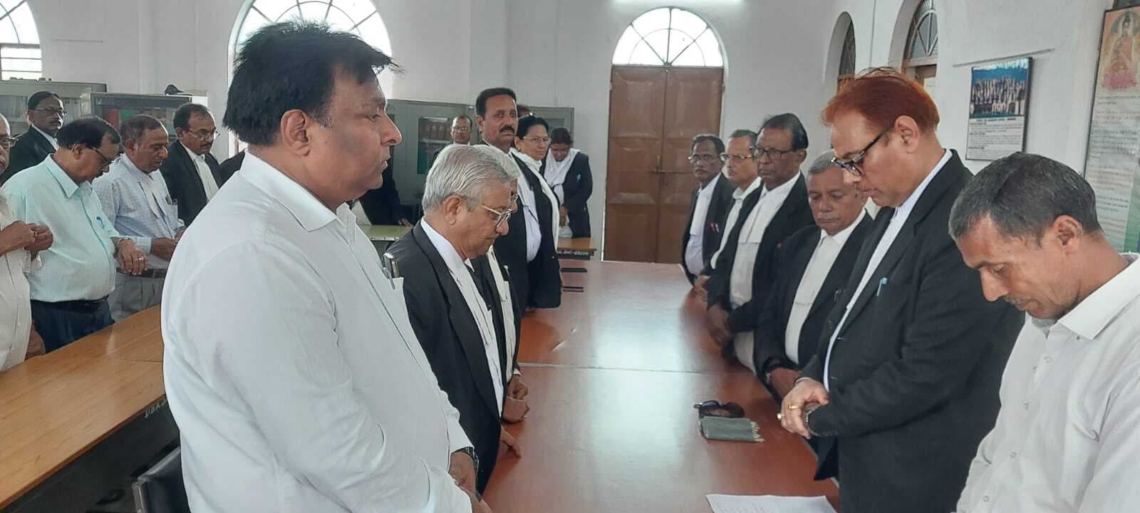 अधिवक्ता संघ ने वरिष्ठ अधिवक्ता के निधन पर जताया शोक