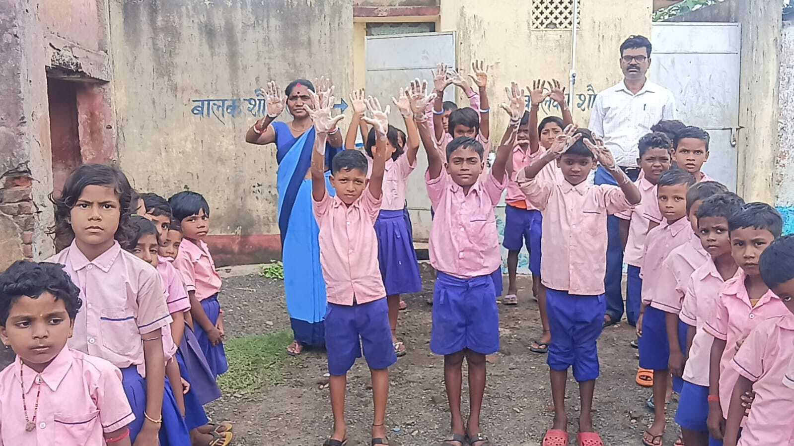 जलसहिया ने स्वच्छता को लेकर बच्चों को किया जागरूक