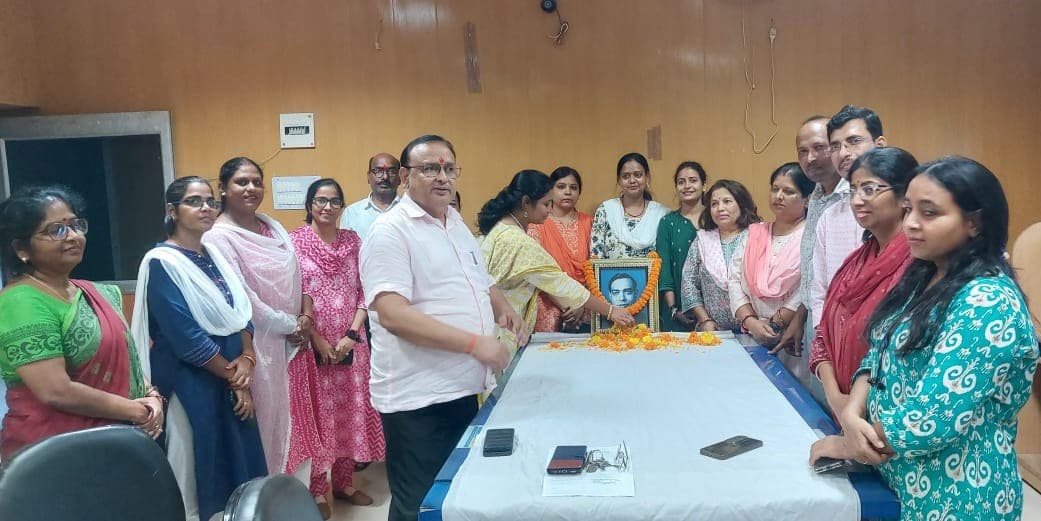 दिनकर केवल कवि नहीं बल्कि विराट चेतना के प्रतीक : प्रो. अनंत