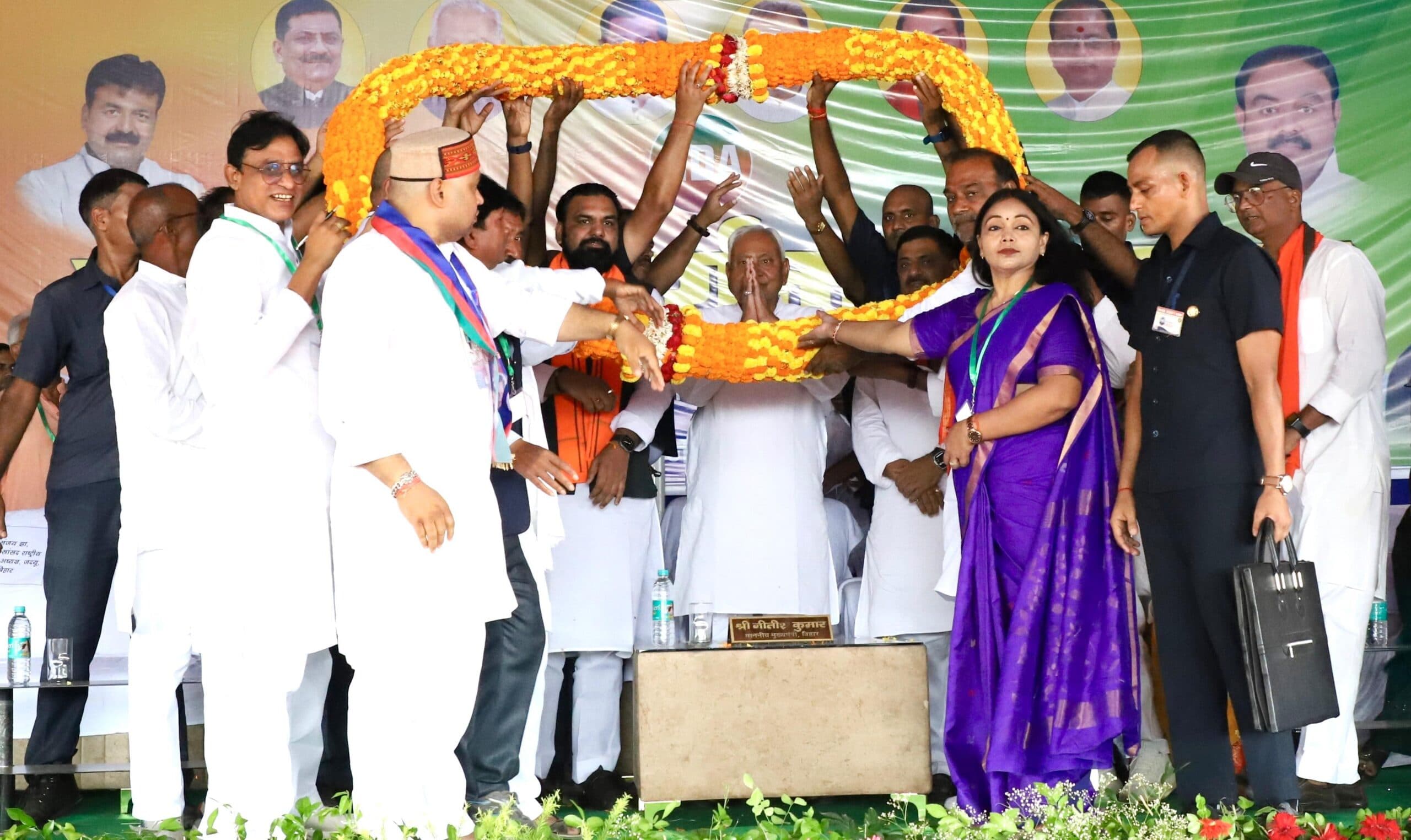 अगले पांच वर्षों में एक करोड़ युवाओं को दी जायेगी नौकरी व रोजगार : मुख्यमंत्री