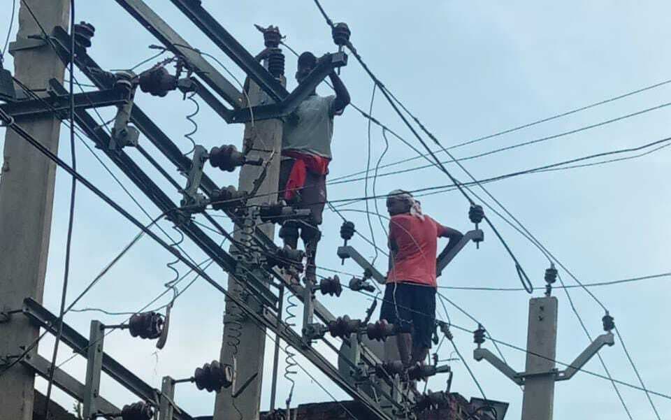 पूजा पंडालों के लिए बिजली कनेक्शन लेना अनिवार्य