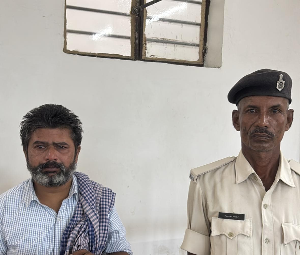 गांजा तस्करी मामले में 15 साल की सजा व डेढ़ लाख रुपये जुर्माना