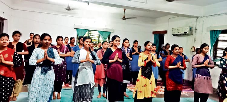 Rourkela News: आरएसपी के ‘स्वस्थ नारी, सशक्त परिवार’ अभियान से 2000 से अधिक महिलाएं हुईं लाभान्वित