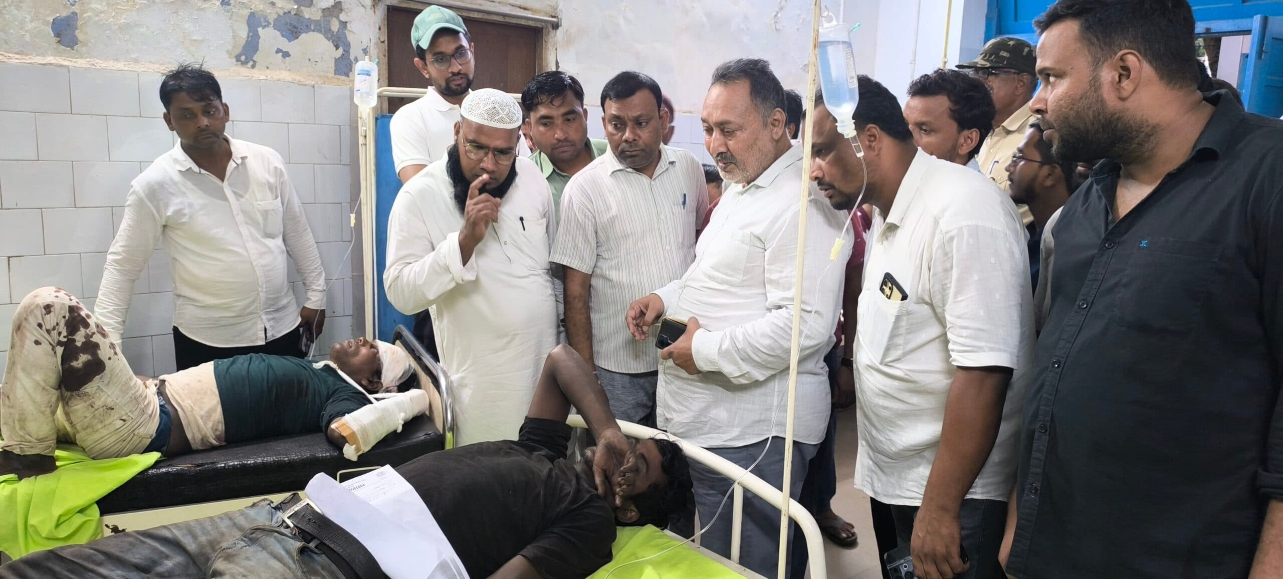 Giridih news: ताराटांड़ में ट्रक और सवारी वाहन में भिड़ंत, 3 लोगों की मौत, नौ घायल