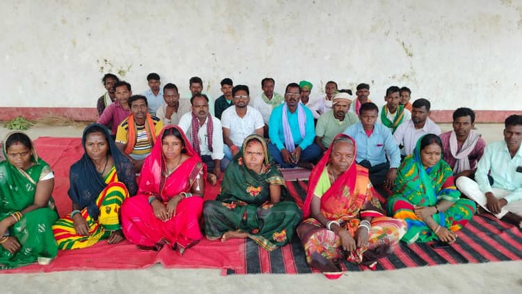 Giridih News :कुड़मी समाज की मांगों के विरोध में जुलूस सात अक्तूबर को