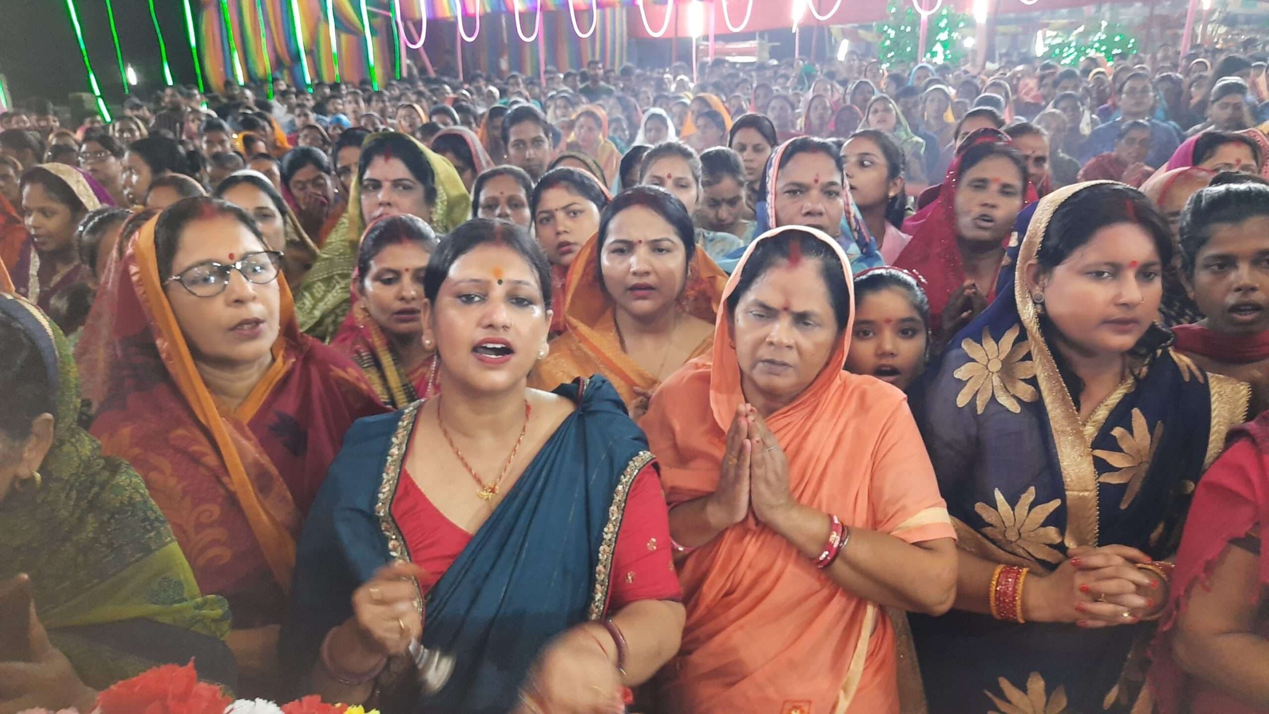 शारदीय नवरात्र: मंदिरों के पट खुलेंगे आज, होगी देवी कालरात्रि की पूजा