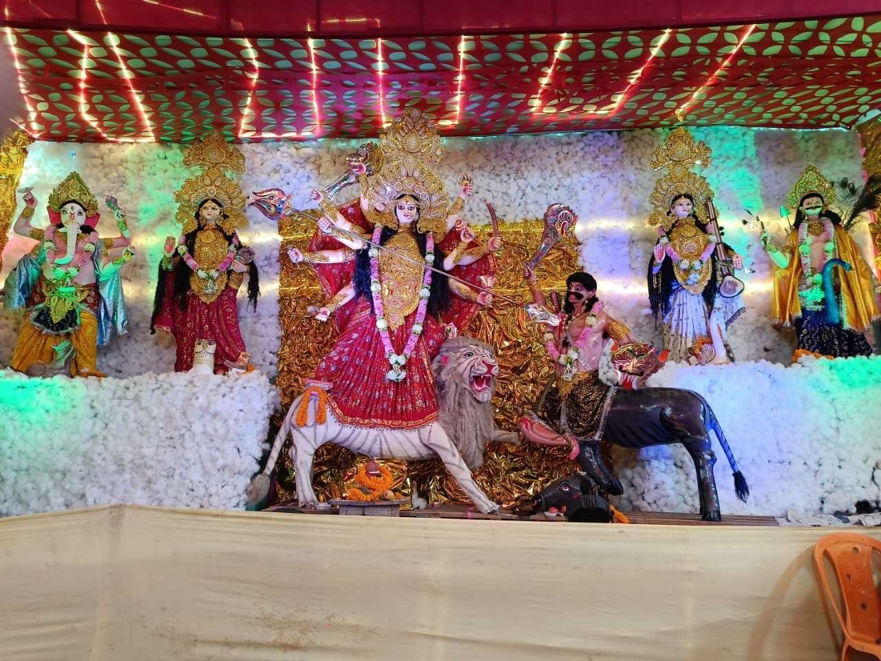 महारानी के जयघोष से माहौल भक्तिमय