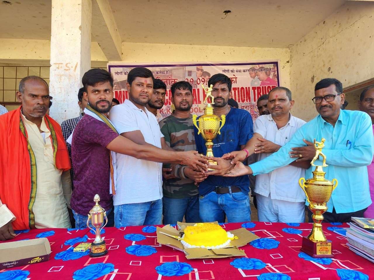 क्रिकेट मैच में संझौली ने बुकनाव को हराया