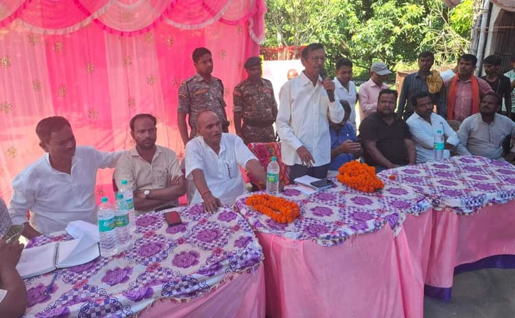 मनिहारी विधायक ने सड़क का किया शिलान्यास