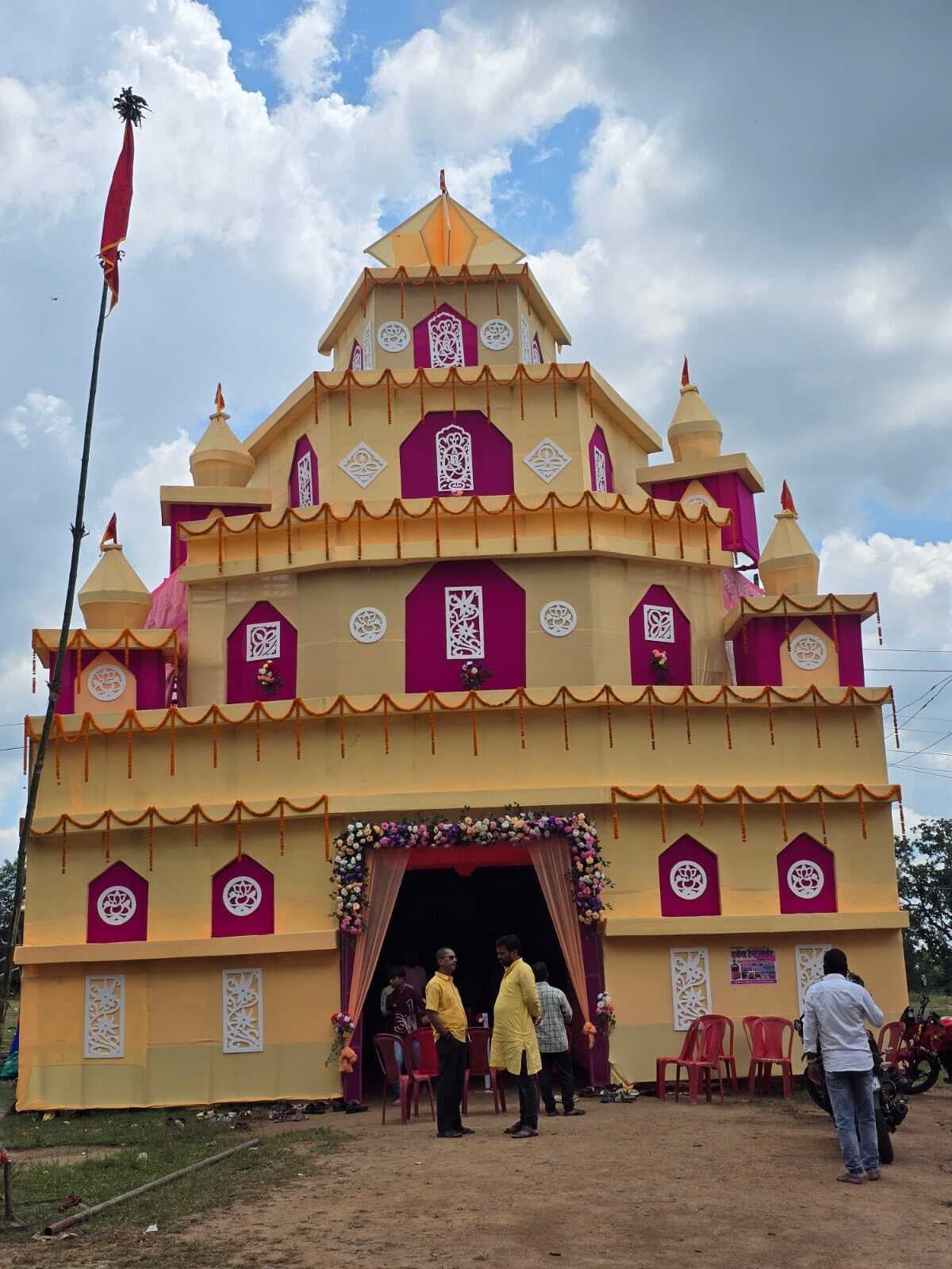 देश को आत्मनिर्भर बनाने का आशीर्वाद दे मां : सेठ