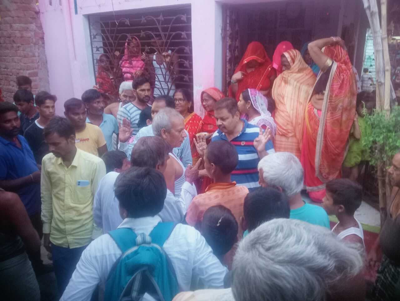 जीविका दीदियों की शिकायत पर एसडीएम ने दिया जांच का आदेश