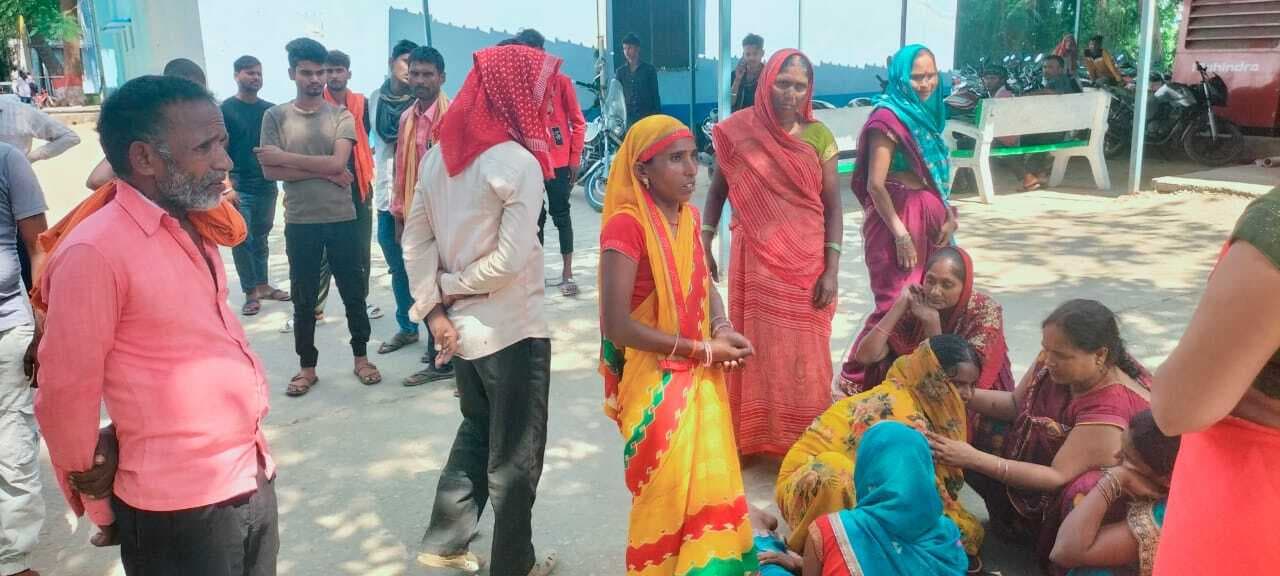 मातर मोड़ के समीप बोलेरो के धक्के से दिव्यांग महिला की मौत