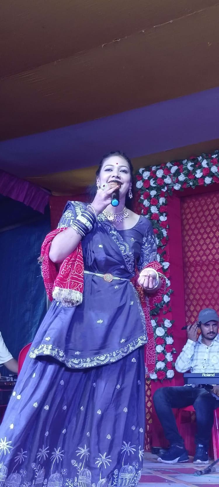 भक्ति जागरण कार्यक्रम में देर रात तक झूमे श्रद्धालु