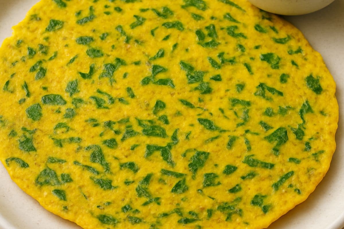 Moringa Chilla Recipe: दिन की शुरुआत करें मोरिंगा चीला से, झटपट तैयार करें ये टेस्टी रेसिपी