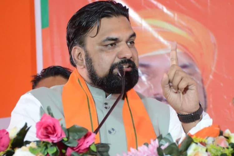 Video: PM Modi की मां को गाली देने पर भड़के सम्राट चौधरी, लालू परिवार और कांग्रेस को दे दी ये चेतावनी