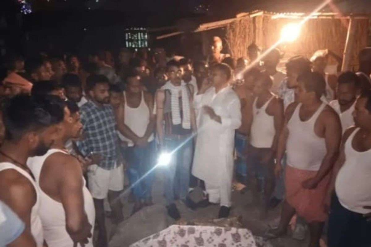 बेगूसराय में काली मेला देखकर लौट रहे 4 लोगों की ट्रेन से कटकर मौत, ट्रैक पार करते वक्त हुआ हादसा