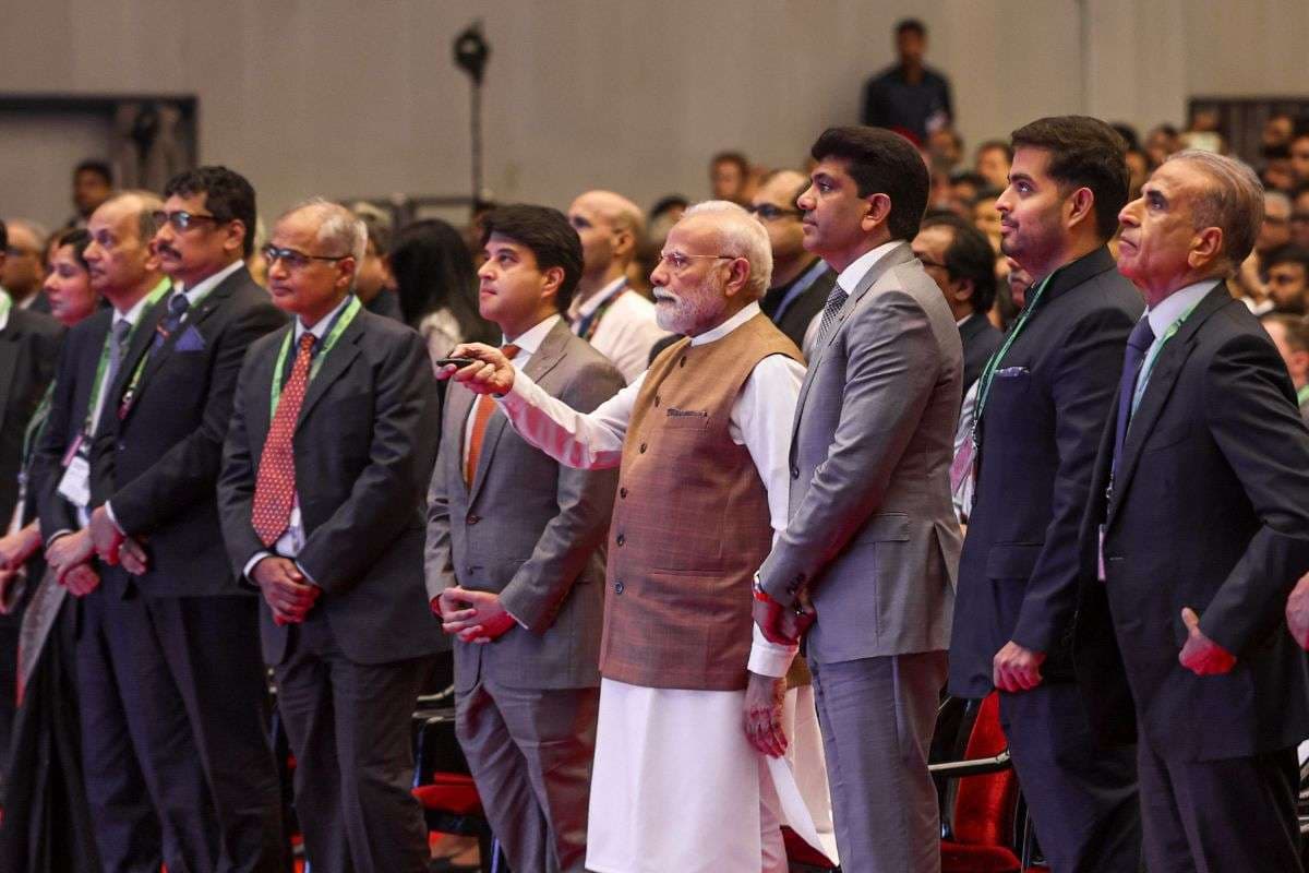 IMC 2025: ‘चाय से सस्ता इंटरनेट’, पीएम मोदी ने दिल्ली में खोली डिजिटल क्रांति की नयी किताब