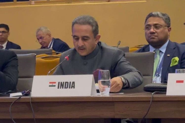 ‘जो आतंकवाद को पालेंगे, नतीजा भुगतेंगे’, NAM मीटिंग में MoS कीर्ति वर्धन सिंह ने दिखाई गरज