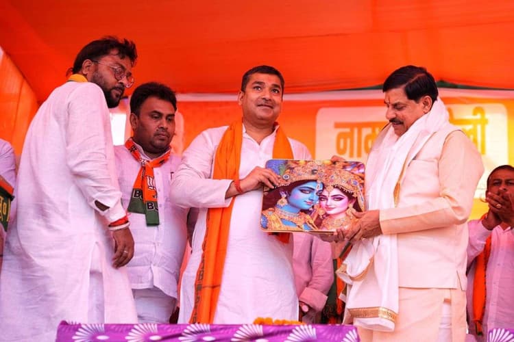 Bihar Election 2025: बीजेपी ने बिहार चुनाव में सीएम मोहन यादव को मैदान में उतारा, पार्टी के लिए साबित हुए हैं ट्रंप कार्ड