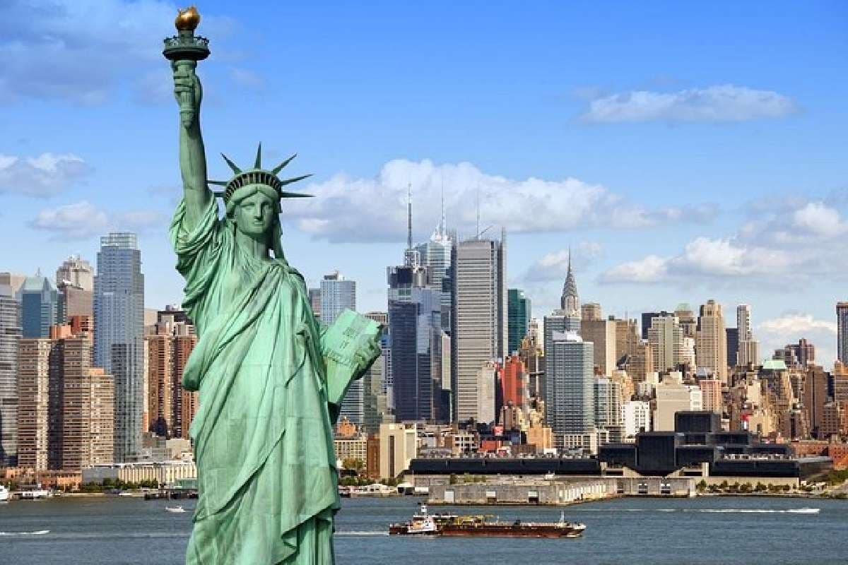 Ultra-Wealthy Residents