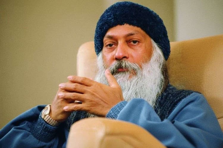 Osho Quotes: खुद को जान लो, ईश्वर अपने आप मिल जाएगा,पढ़िए ओशो के प्रेरणादायी विचार जो जीवन को बनाएंगे आसान