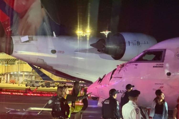 New York Plane Collide: अमेरिका में विमान हादसा, आपस में टकराए दो विमान, एक प्लेन का टूटा विंग, देखें वीडियो