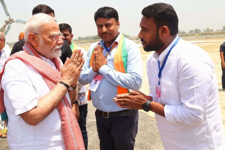 Bihar Elections 2025: कौन हैं सुजीत पासवान? जिनके लिए BJP ने काट दिया अपने चहेते विधायक का टिकट