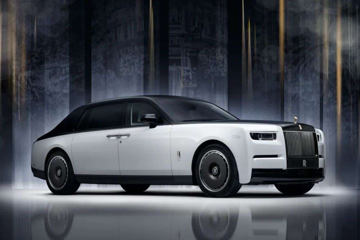 Rolls-Royce Phantom Centenary Edition: 6.75L V12 इंजन और गोल्ड फिनिश के साथ आयी दुनिया की सबसे शाही लिमिटेड एडिशन कार