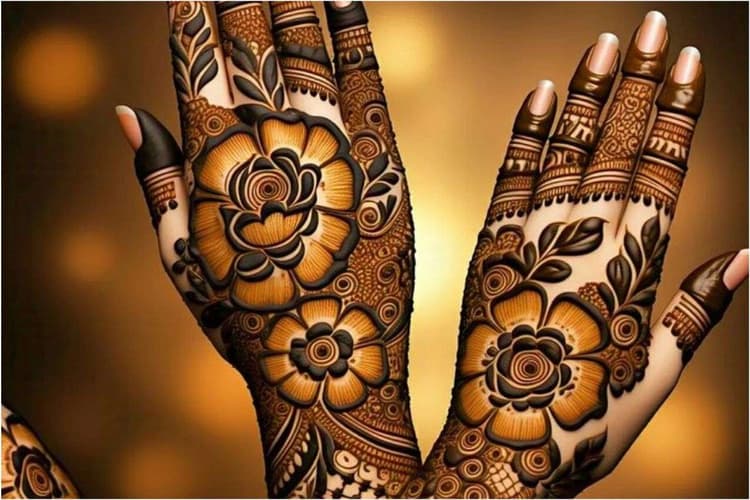 Simple Mehndi Design for Chhath Puja 2025: आप भी बनाएं ये आसान मेहंदी डिजाइन और छठ पूजा में दिखाएं हाथों की खूबसूरती