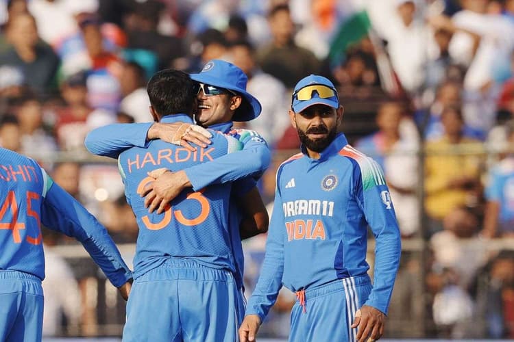 Happy Diwali: विराट कोहली से लेकर शुभमन गिल तक, क्रिकेटरों ने दी दीपावली की शुभकामनाएं