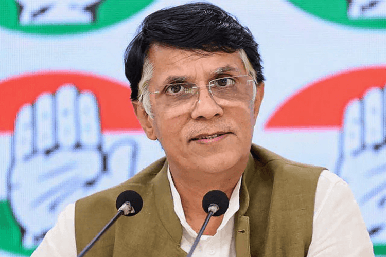 Election Comission: "बिहार को लोकतंत्र की हत्या का प्रयोगशाला बनाया गया", 12 राज्यों में SIR को लेकर सियासी जंग