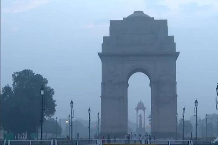 जहरीली हवा को झेल रही दिल्ली में 1.2 करोड़ की लागत से भी नहीं कराई जा सकी नकली बारिश, ठंड ने दी दस्तक