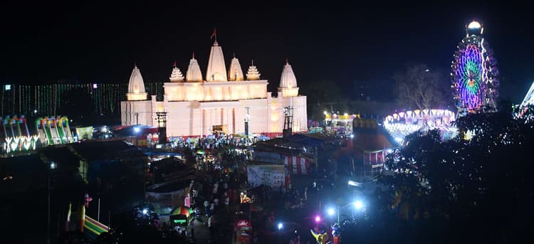 Bokaro News : सबसे बड़ा तेरा नाम, ओ शेरोवाली, बिगड़े बना दे मेरे काम