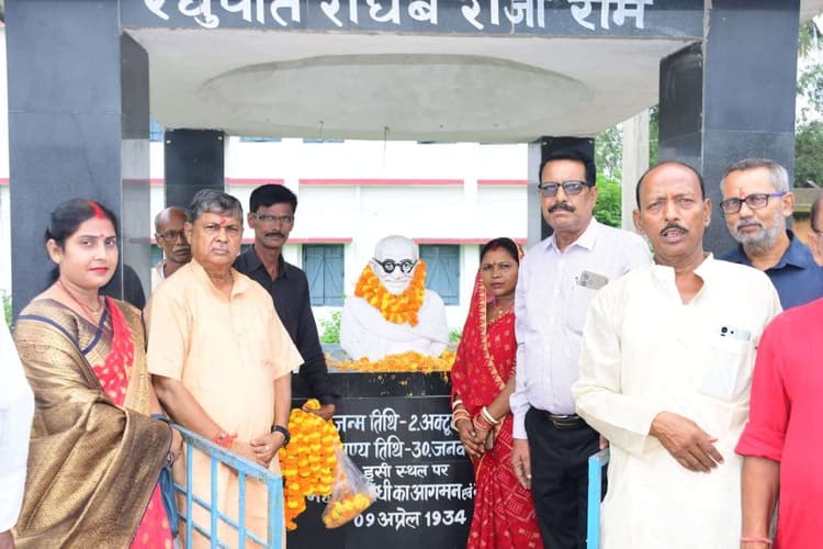 सत्य, सादगी और स्वच्छता के प्रेरक थे बापू : खेमका