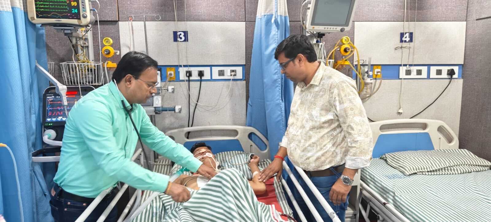 सफल ऑपरेशन कर गोली से जख्मी युवक की डॉक्टर ने बचाई जान