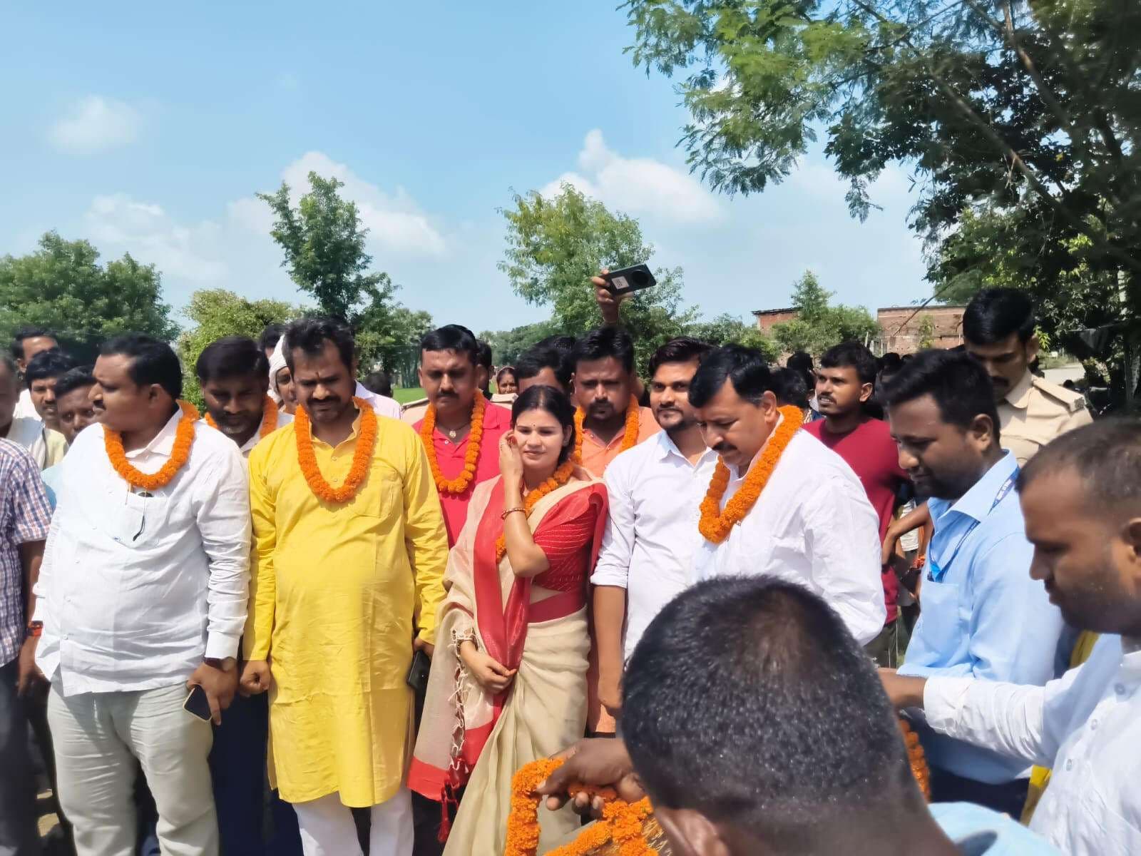 विधायक ने कोंची पंचायत सरकार भवन का किया उद्घाटन