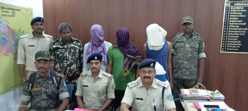 चोरी की मोटरसाइकिल बरामद, तीन गिरफ्तार