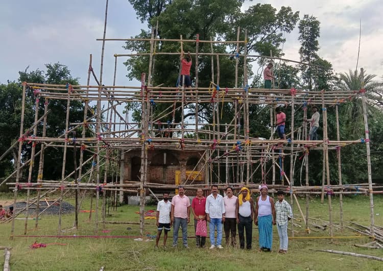 Giridih News :ब्रिटिश काल से महेशमुंडा में हो रही लक्खी पूजा