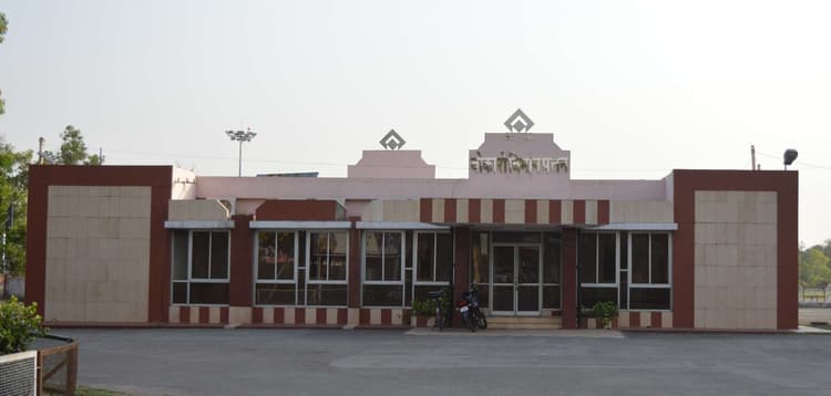 Bokaro News : बोकारो एयरपोर्ट : 15 अक्तूबर को खत्म हो रही डेडलाइन, कई काम अब भी अधूरे
