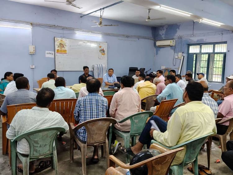 Motihari : टैग किए जायेंगे जल जमाव वाले विद्यालय