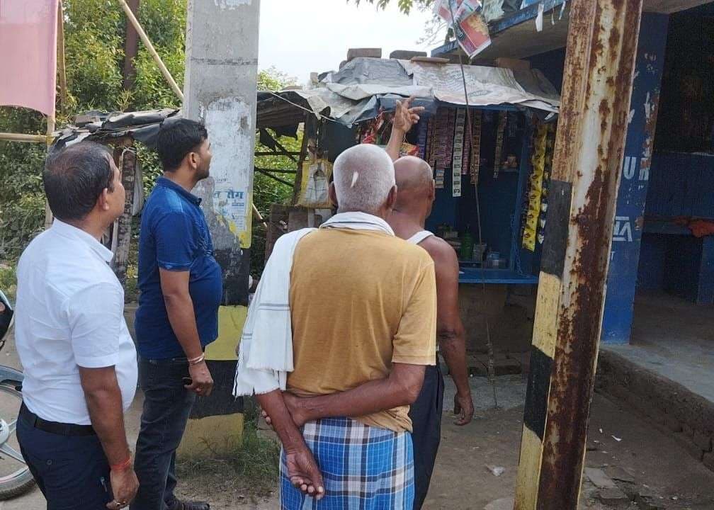 आचार संहिता लागू होते ही प्रशासन सक्रिय, हटने लगे बैनर पोस्टर