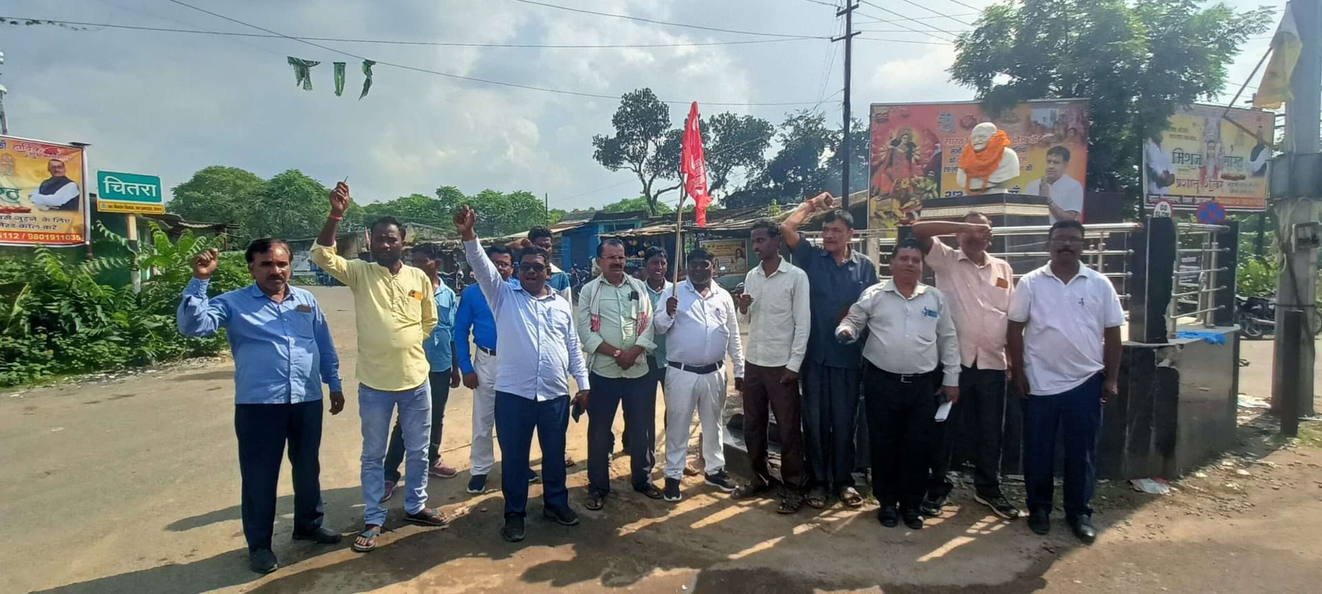 मुख्य न्यायाधीश से दुर्व्यवहार व सोनम वांगचुक की रिहाई के लिए भाकपा ने विरोध प्रदर्शन