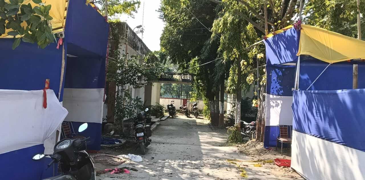 hajipur news. महुआ व पातेपुर विधानसभा के लिए अनुमंडल कार्यालय में आज से नामांकन