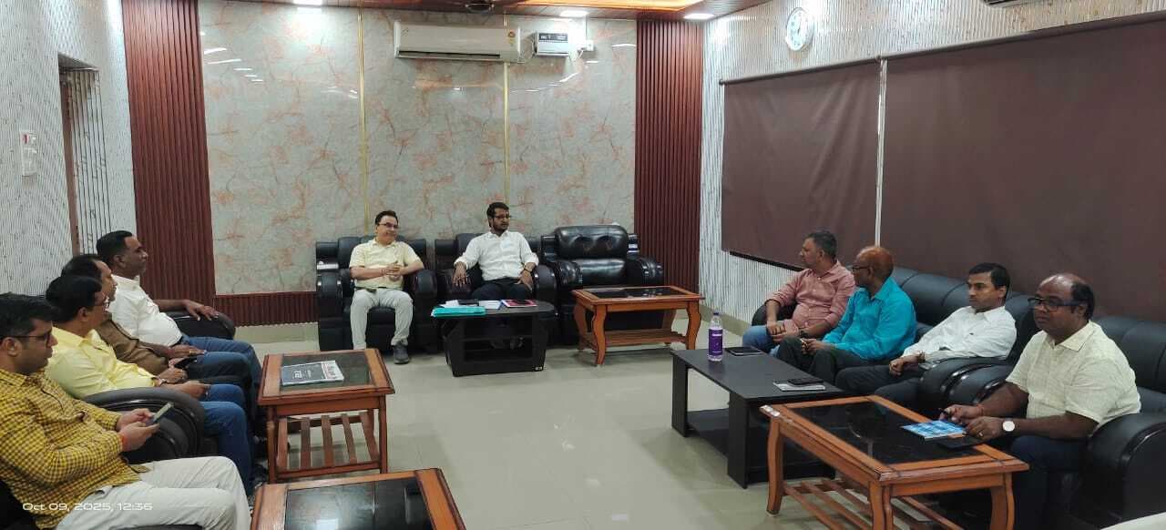 विधानसभा चुनाव के मद्देनजर प्रेक्षक कोषांग की बैठक