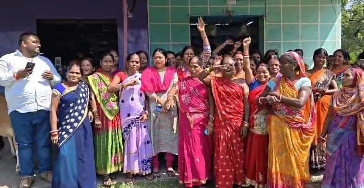 Bokaro News : एरियल बंच्ड केबल बिछाने का विरोध