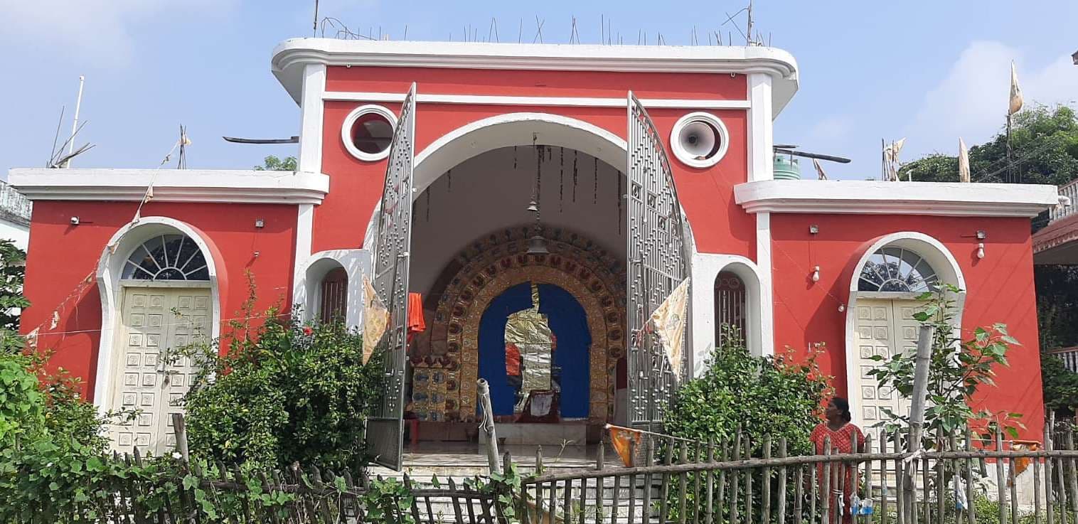 आस्था का केंद्र है विवेकानंद पल्ली काली स्थान