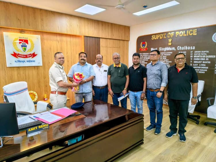 Chaibasa News : चोरी व छिनतई से व्यापारी भयभीत