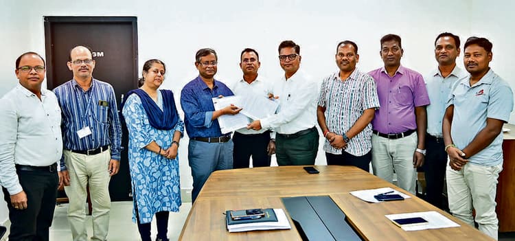 Rourkela News : तीन वर्षों में 600 महिला किसानों को किया जायेगा प्रशिक्षित