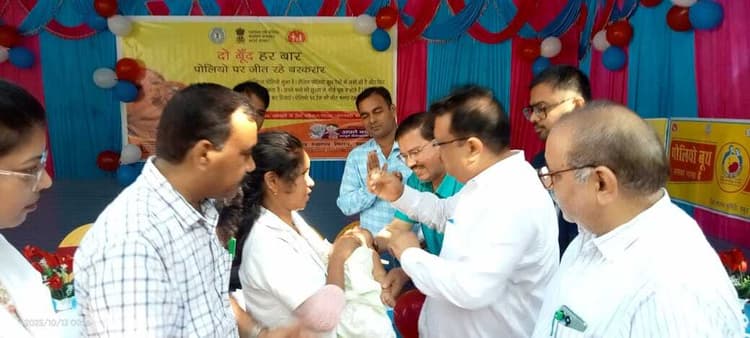 पल्स पोलियाे अभियान का शुभारंभ, 1.89 लाख को खुराक देने का लक्ष्य