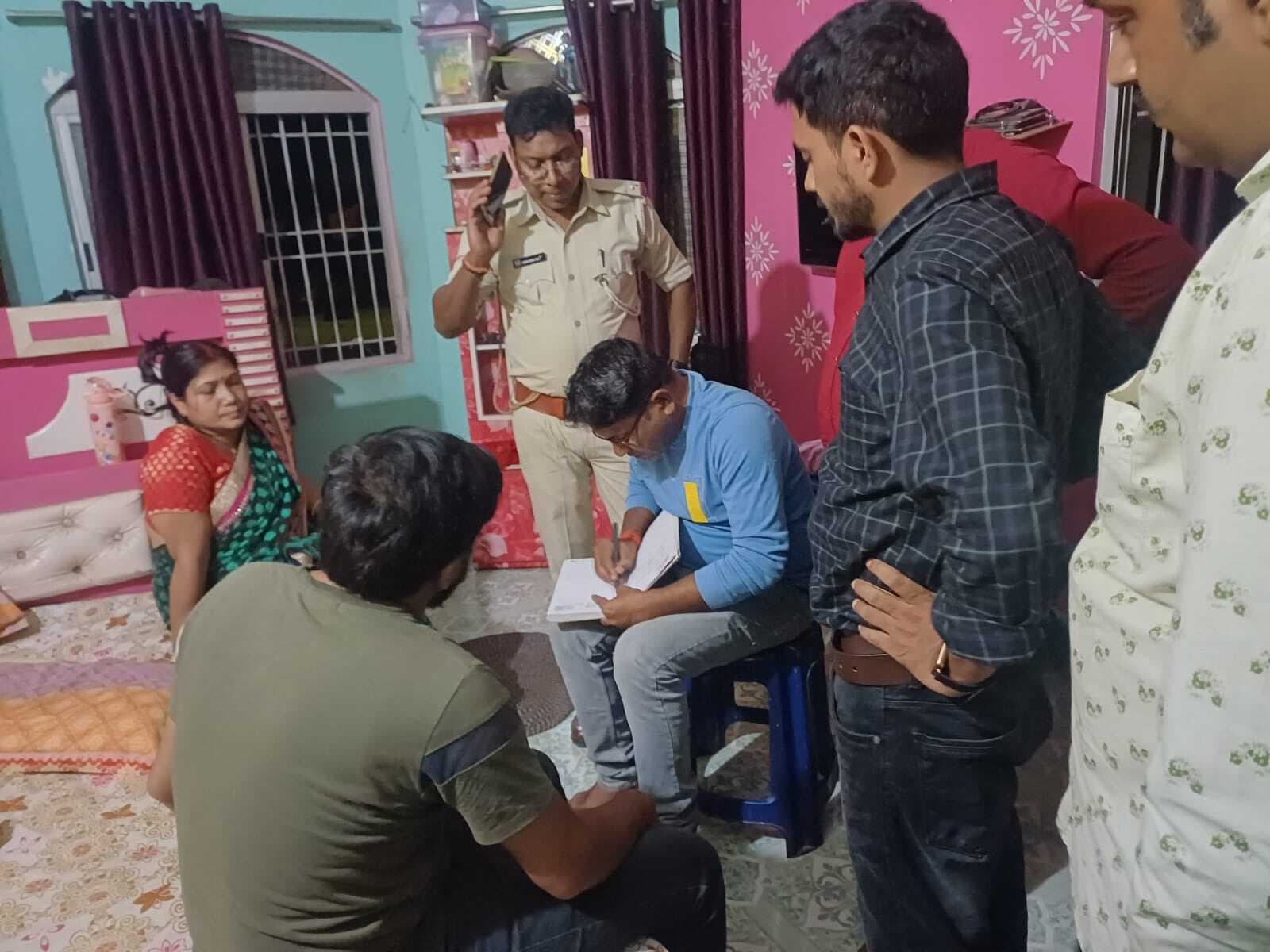 थाना पाड़ा मुहल्ले में महिला की संदिग्ध मौत, हत्या का आरोप